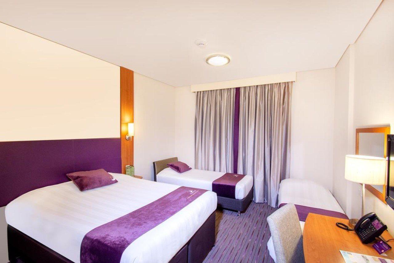 Premier Inn Abu Dhabi Capital Centre Экстерьер фото