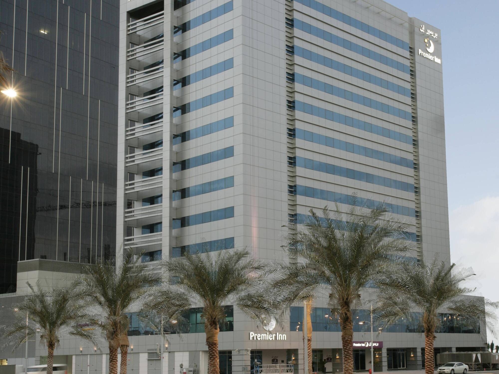 Premier Inn Abu Dhabi Capital Centre Экстерьер фото